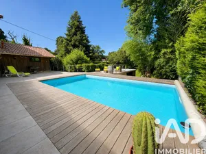 Maison de campagne à Belin-Béliet (33830)