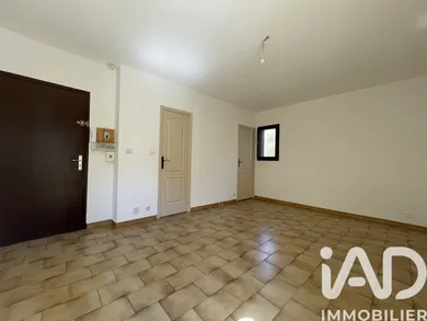 Apartment in Six-Fours-les-Plages (83140)