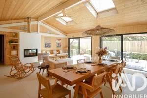 House in Lacanau (33680)