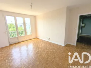 Apartment in Viry-Châtillon (91170)