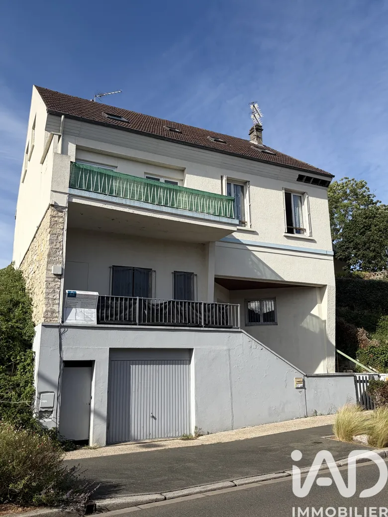 Maison 9 pièces 214 m² · à Beauvais · 214 m² · 321 300 €