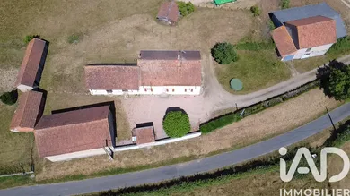 Ferme à Molinet (03510)