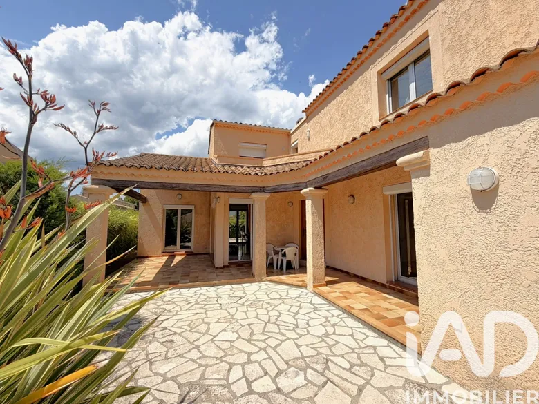 Maison 5 pièces 129 m² · à Les Mées · 128,6 m² · 392 000 €
