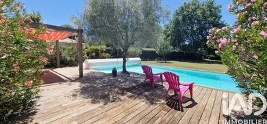 Architectural house in Pontenx-les-Forges (40200)