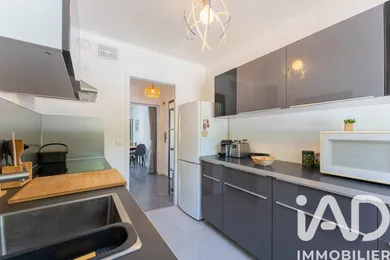 Appartement à Aix-en-Provence (13090)