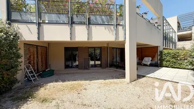 Appartement à Robion (84440)