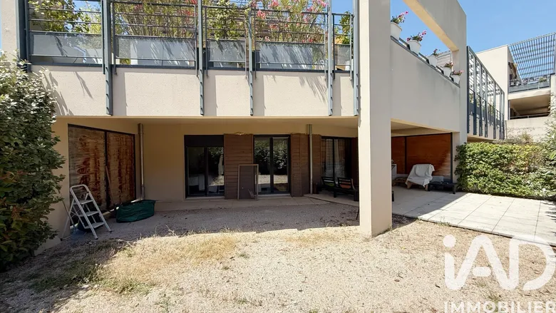 Appartement 2 pièces 42 m² · à Robion · 42 m² · 185 000 €