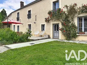 Longere in Hermeray (78125)