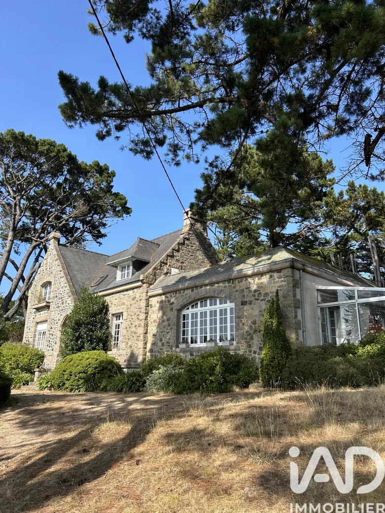 Maison 9 pièces 217 m² · à Perros-Guirec · 217 m² · 618 000 €