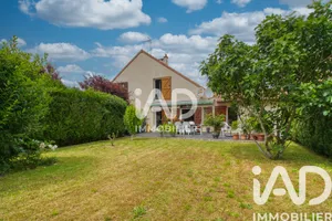 House in Saint-Thibault-des-Vignes (77400)