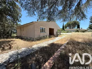Maison à Villeneuve (04180)