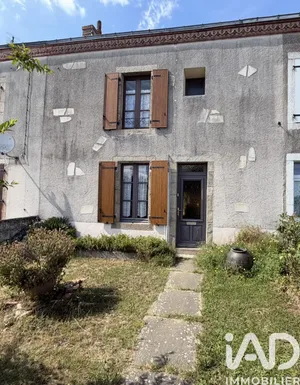 Village house in Amailloux (79350)