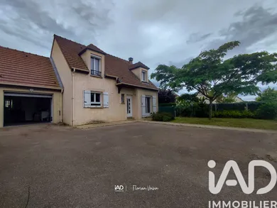 Traditional house in Bonnières-sur-Seine (78270)