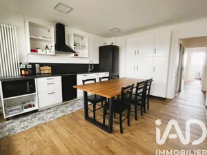 Apartment in Angers (49000)