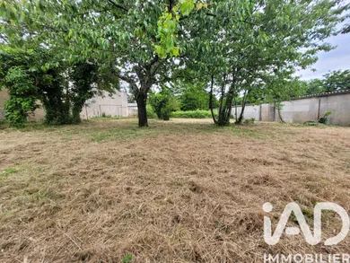 Building plot in Cognac (16100)