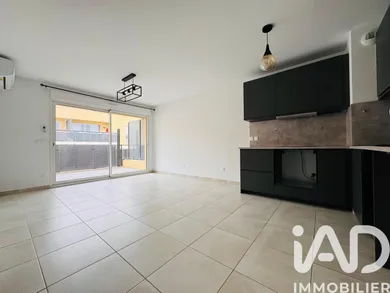 Appartement à Villeneuve-lès-Avignon (30400)