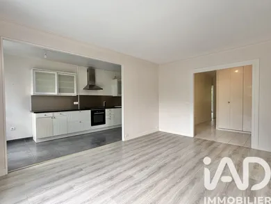 Apartment in Chilly-Mazarin (91380)