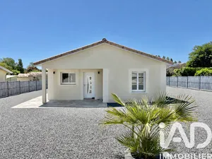 Maison à Saint-Martin-Lacaussade (33390)