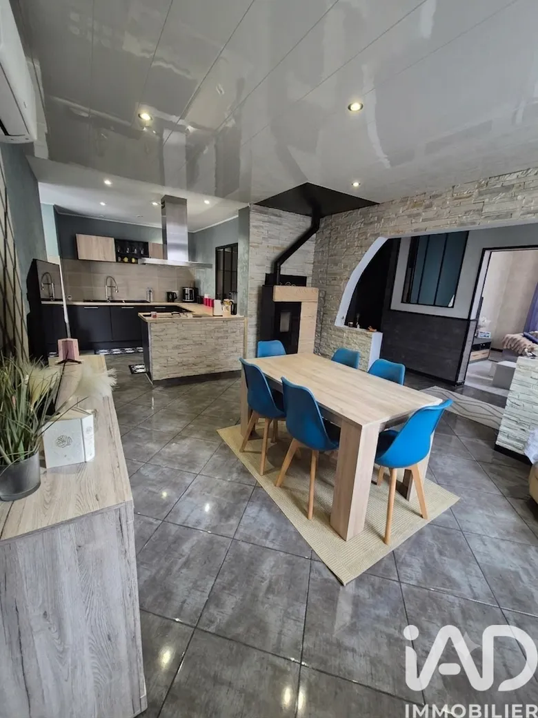 Maison 6 pièces 163 m² · à Vitry-le-François · 163 m² · 229 000 €