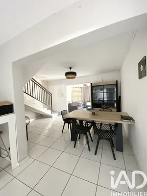 Townhouse in Saint-Pierre (97410)