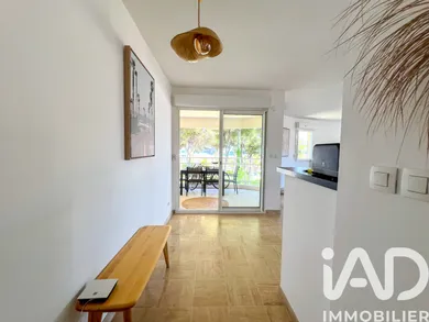 Appartement à Hyères (83400)