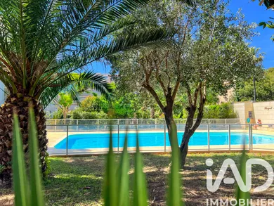 Appartement à Hyères (83400)
