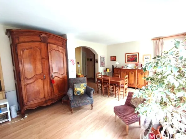 Appartement à Fresnes (94260) photo 2