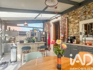 House in Saint-Thibault-des-Vignes (77400)