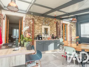 House in Saint-Thibault-des-Vignes (77400)
