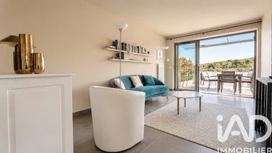 Apartment in Le Lavandou (83980)