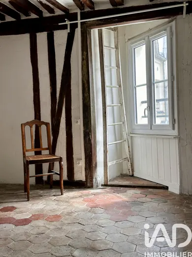 Studio à Paris (75003)