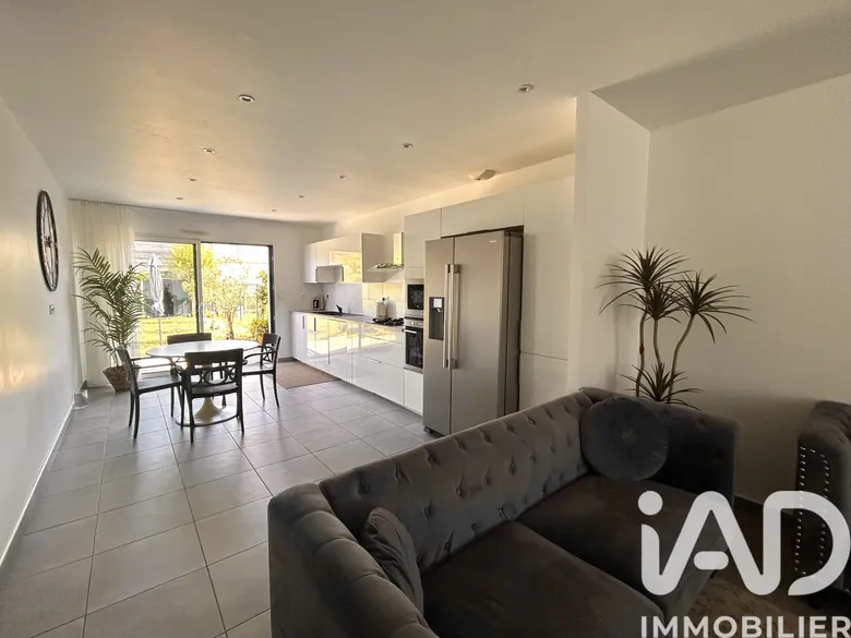 Maison 5 pièces 136 m² · à Rezé · 136 m² · 384 000 €