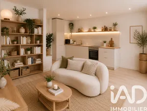 Apartment in Paris (75015)