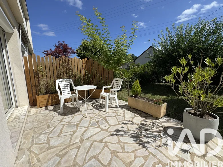 Maison 6 pièces 96 m² · à Saint-Cyr-sur-Loire · 96 m² · 299 500 €