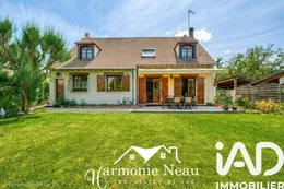 Traditional house in Coubron (93470)