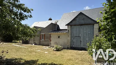 Village house in Mosnes (37530)