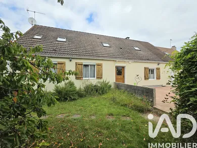 Maison de village à Saint-Agnan (89340)