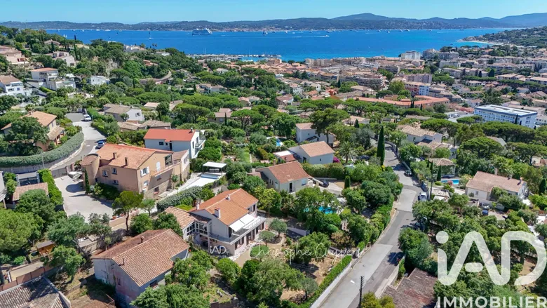 Maison 6 pièces 165 m² · à Sainte-Maxime · 165 m² · 740 000 €