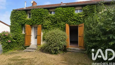 Maison de village à Vitry-en-Charollais (71600)
