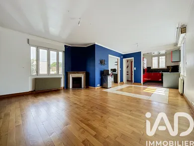 Maison à Sainte-Geneviève-des-Bois (91700)