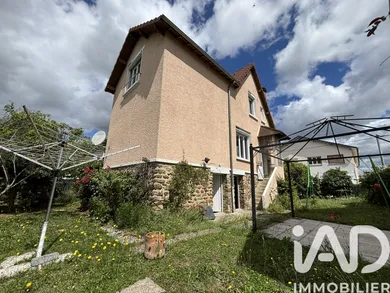 Maison à Sainte-Geneviève-des-Bois (91700)