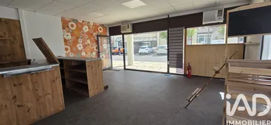 Boutique/Local commercial à Blanquefort (33290)