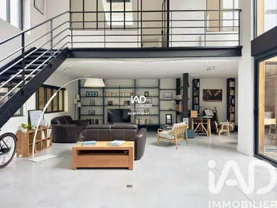Maison à Villeneuve-d'Ascq (59491)
