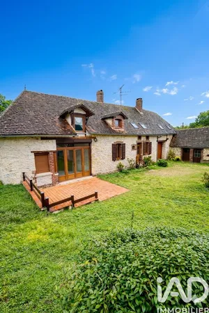 Maison de campagne à Poilly-sur-Tholon (89110)