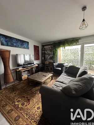 Apartment in Bègles (33130)