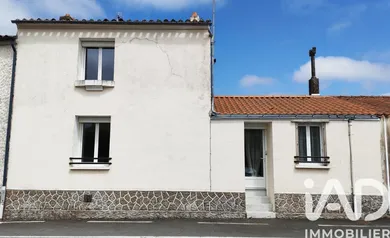 Maison de ville à Vairé (85150)