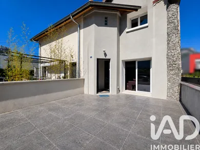 Townhouse in Pontcharra (38530)