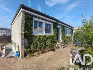 House in Thouars (79100)