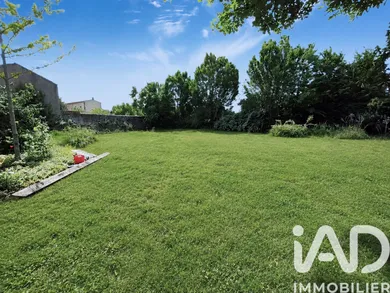 Land in Riom (63200)