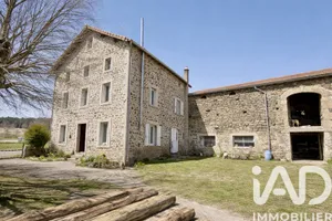 Maison de campagne à Saint-Privat-d'Allier (43580)